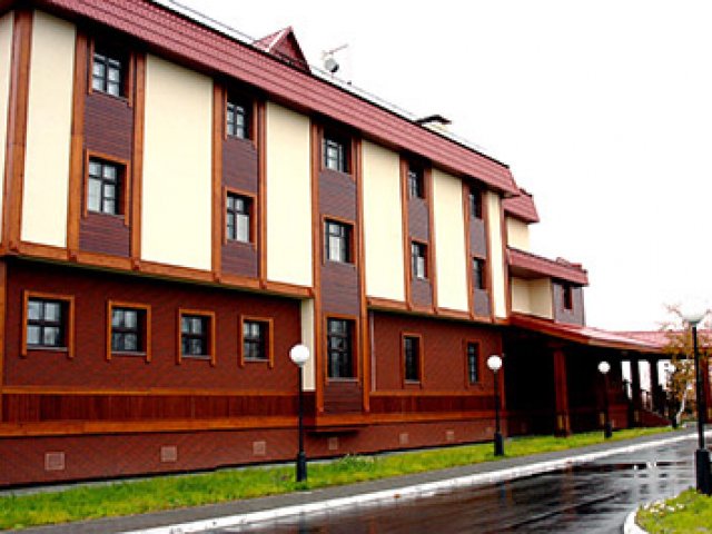 Ski Base Hotel
